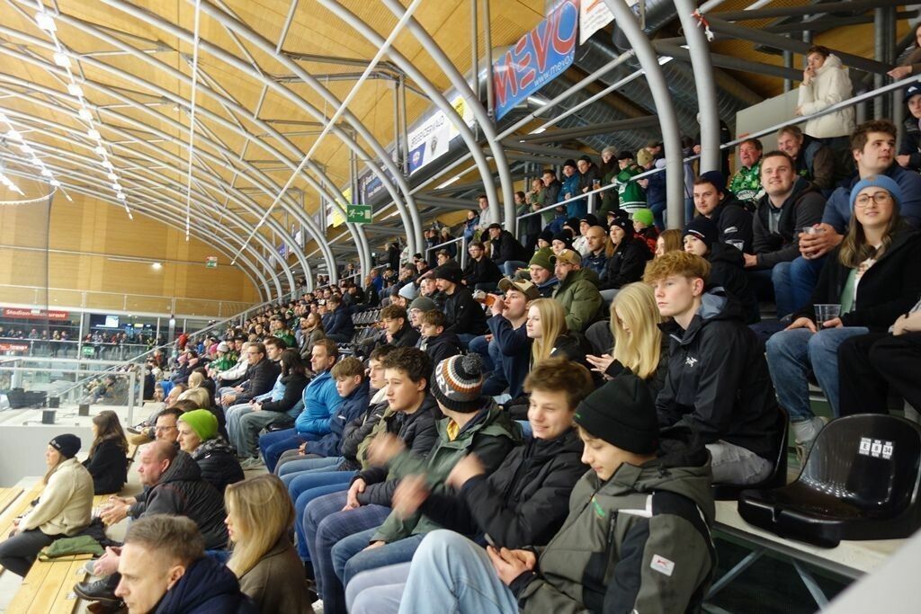 Die 1600 Fans sahen eine Topleistung der Wälder.