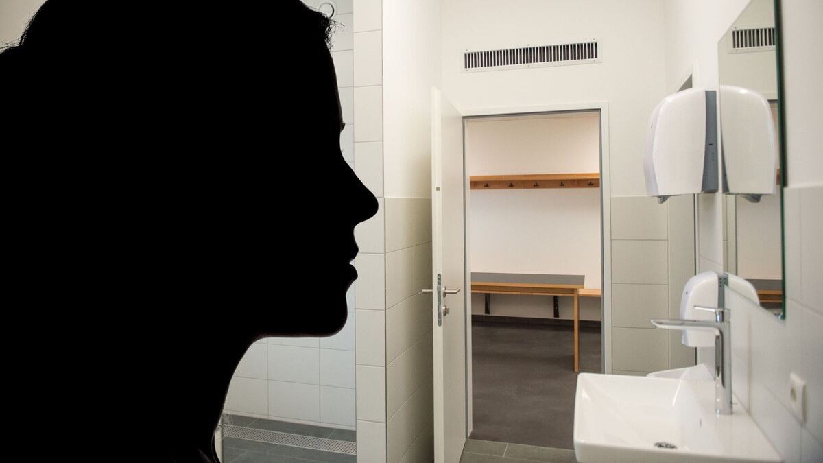 Die Causa rund um den ehemaligen Funktionär des SCR Altach hält an. Jetzt wollen die Opfer gerichtlich gegen ihn vorgehen. ⇒VN