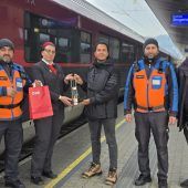 Das Friedenslicht reist mit der Bahn