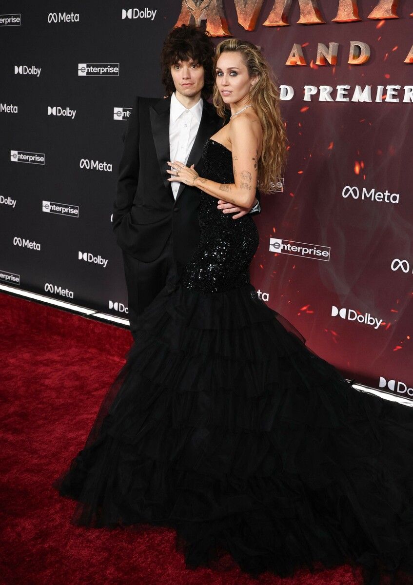 Miley Cyrus hat sich verlobt