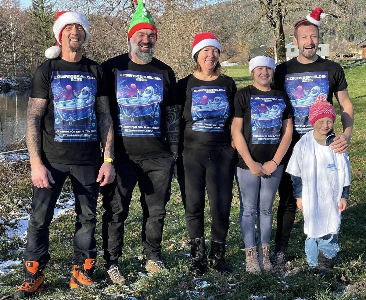 Für 2025 haben die Eiswasserhelden ein eigenes T-Shirt drucken lassen.