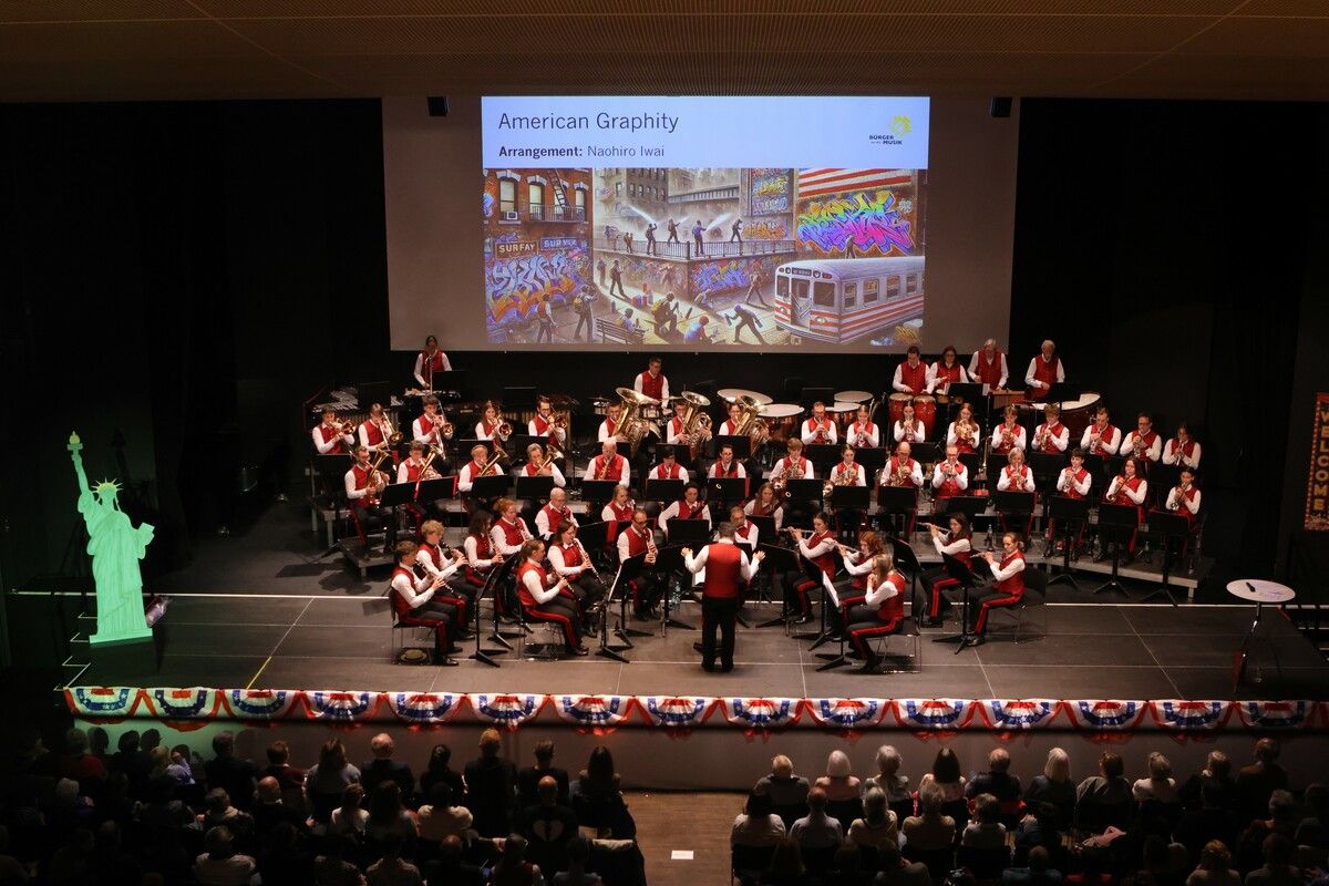 Fulminanter Konzertabend mit US-Sound: Bürgermusik Hard und Hardis begeisterten im Spannrahmen.⇒
⇒
Bürgermusik Hard