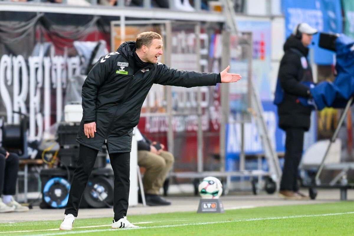 Gilt noch immer als Topkandidat beim SK Sturm: noch-Ried-Trainer Maximilian Senft.