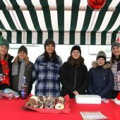 Geselliger Adventsauftakt am Dorfplatz
