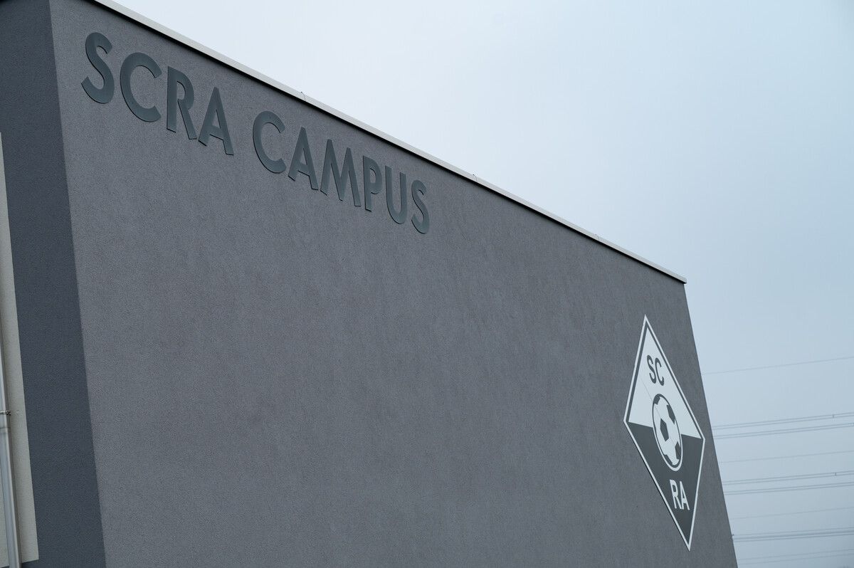 Im SCRA-Campus im Schnabelholz wird schon bald ein neuer, bislang noch unbekannter Cheftrainer Einzug halten.⇒Serra