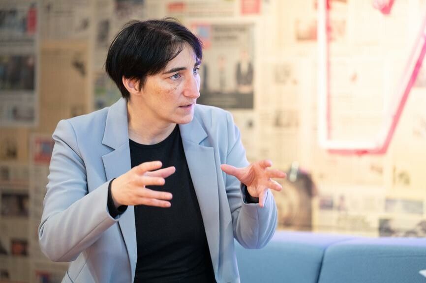 Karoline Mitterer vom KDZ warnt vor der angespannten Finanzsituation der Gemeinden.⇒VN/Serra