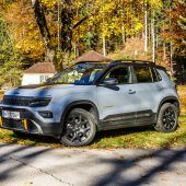 Ehrgeiziger Aufsteigertyp in Wanderschuhen