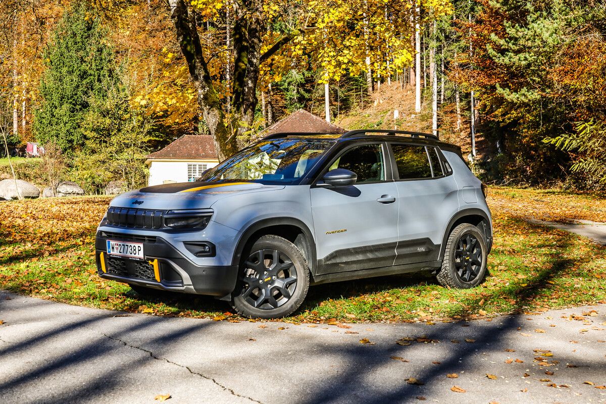 Kompakt, knackig, kross: In der North-Face-Edition gibt der hybridisierte Jeep Avenger den energisch-herzhaften Kumpeltyp.⇒VN/Steurer
