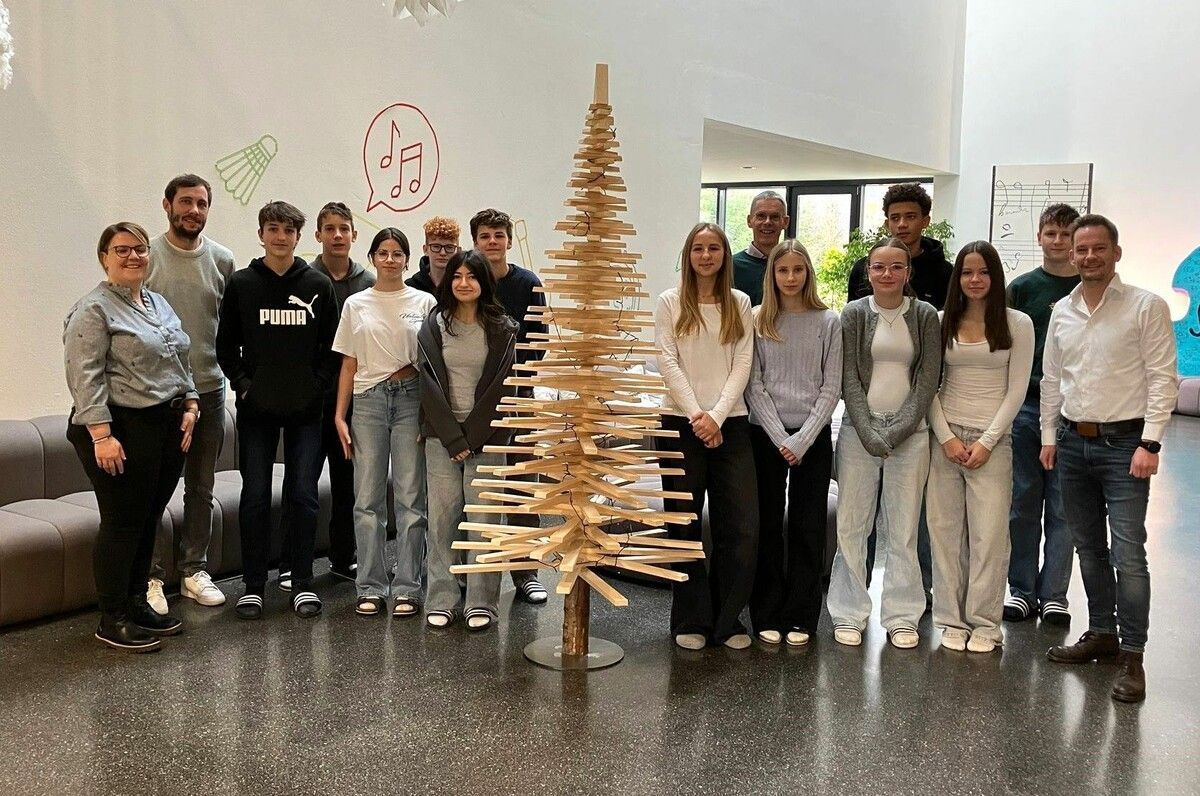 Lingenauer Mittelschülerinnen und Mittelschüler spendierten rund 2600 Euro. ⇒EM