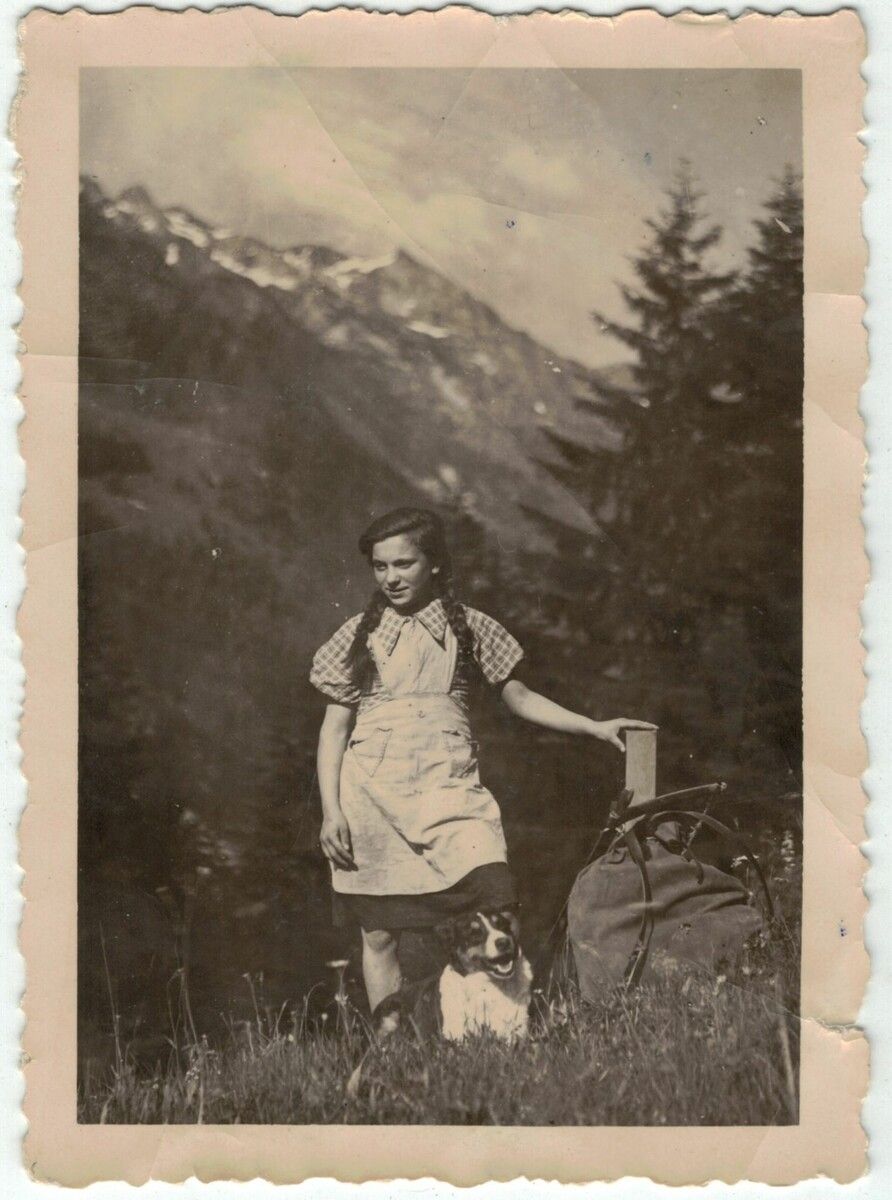 Lydia Arantes und Sarah Kühne möchten die Geschichte ihrer Großmutter als Graphic Novel erzählen.⇒ Nachlass Familie Burtscher