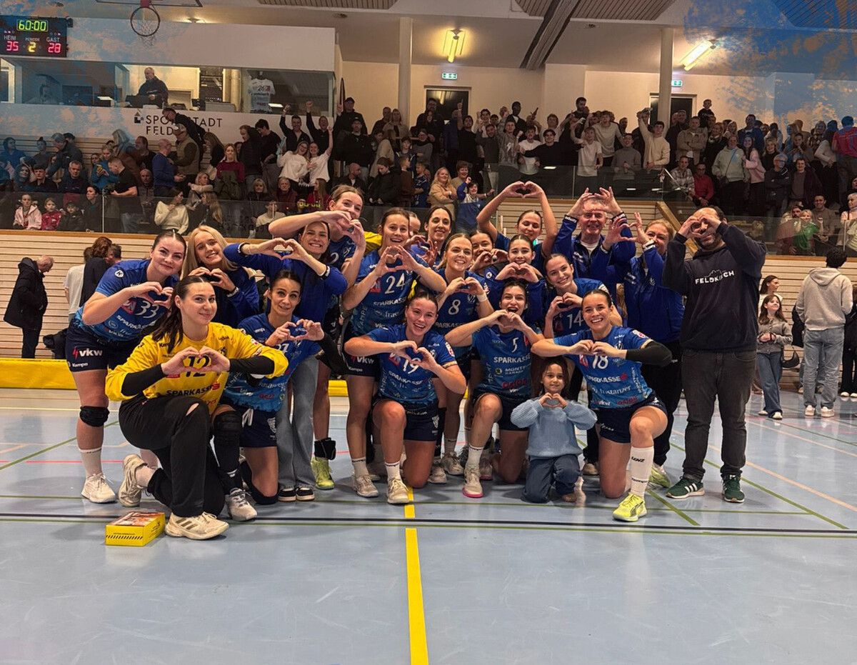 Mit dem souveränen Derbyerfolg machten sich die Feldkircherinnen selbst das schönste Weihnachtsgeschenk.⇒Günter Schörfhofer