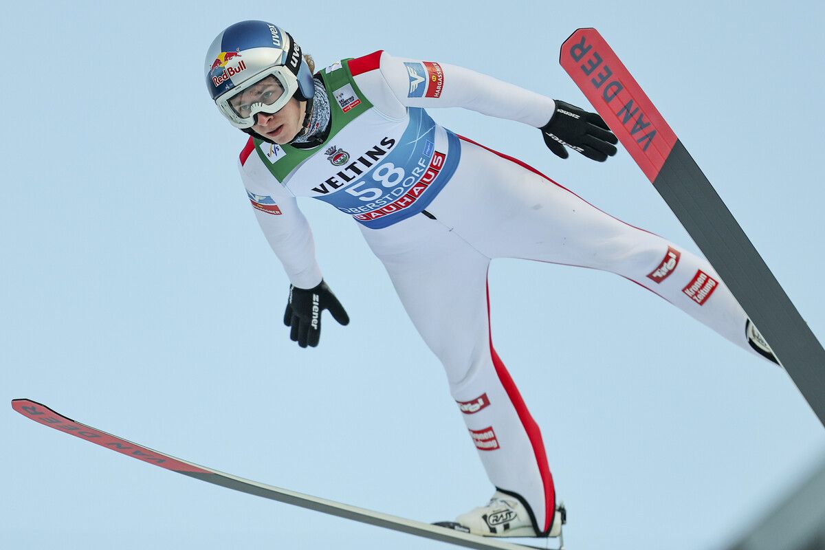 Mit einer starken Leistung in der Qualifikation für den Auftakt der Vierschanzentournee heute in Oberstdorf ließ Daniel Tschofenig als Dritter aufhorchen.⇒gepa