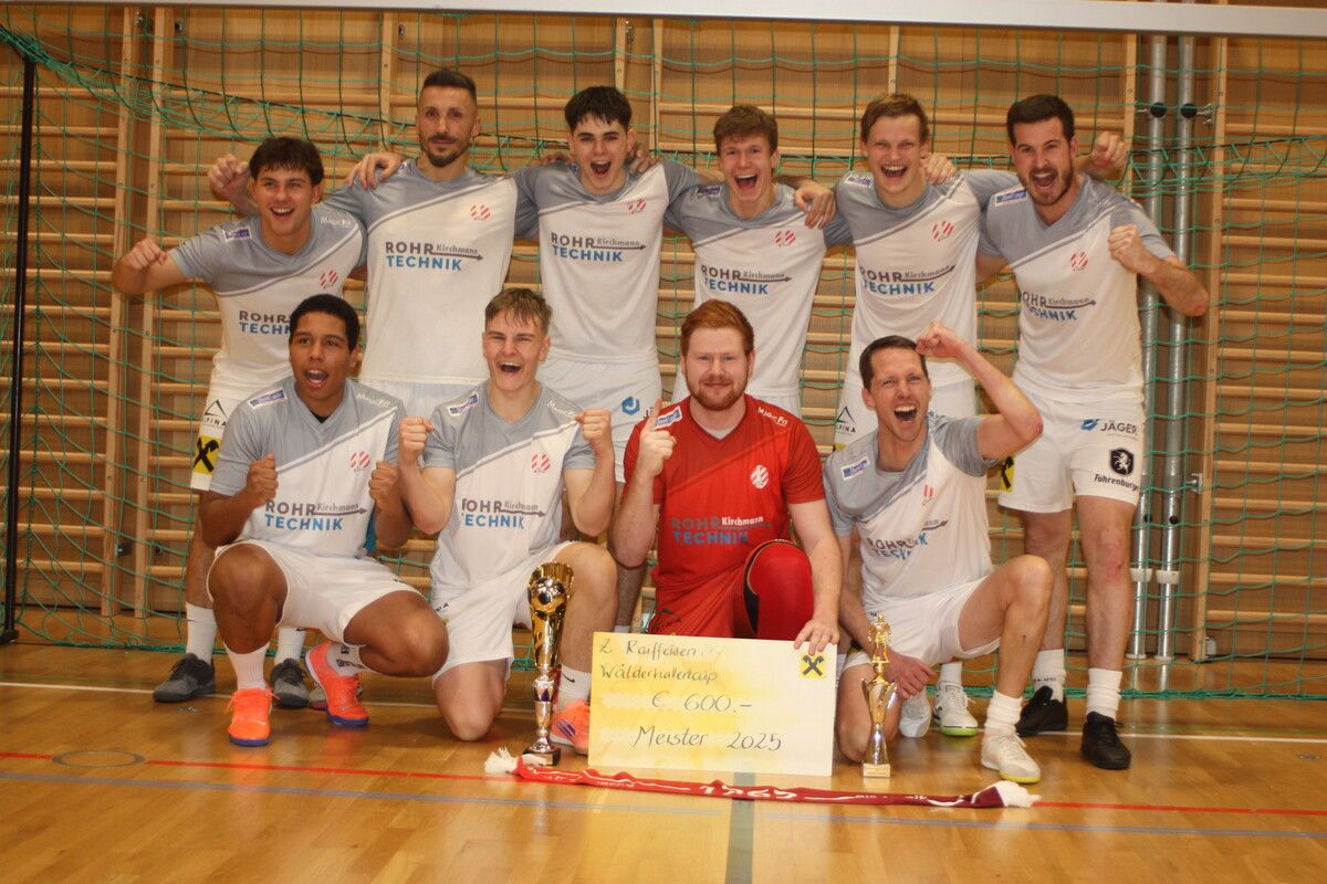 Nach Rang drei bei der Premiere im Vorjahr kürte sich RW Langen diesmal souverän zum Sieger beim Wälder Hallencup.⇒VN-TK