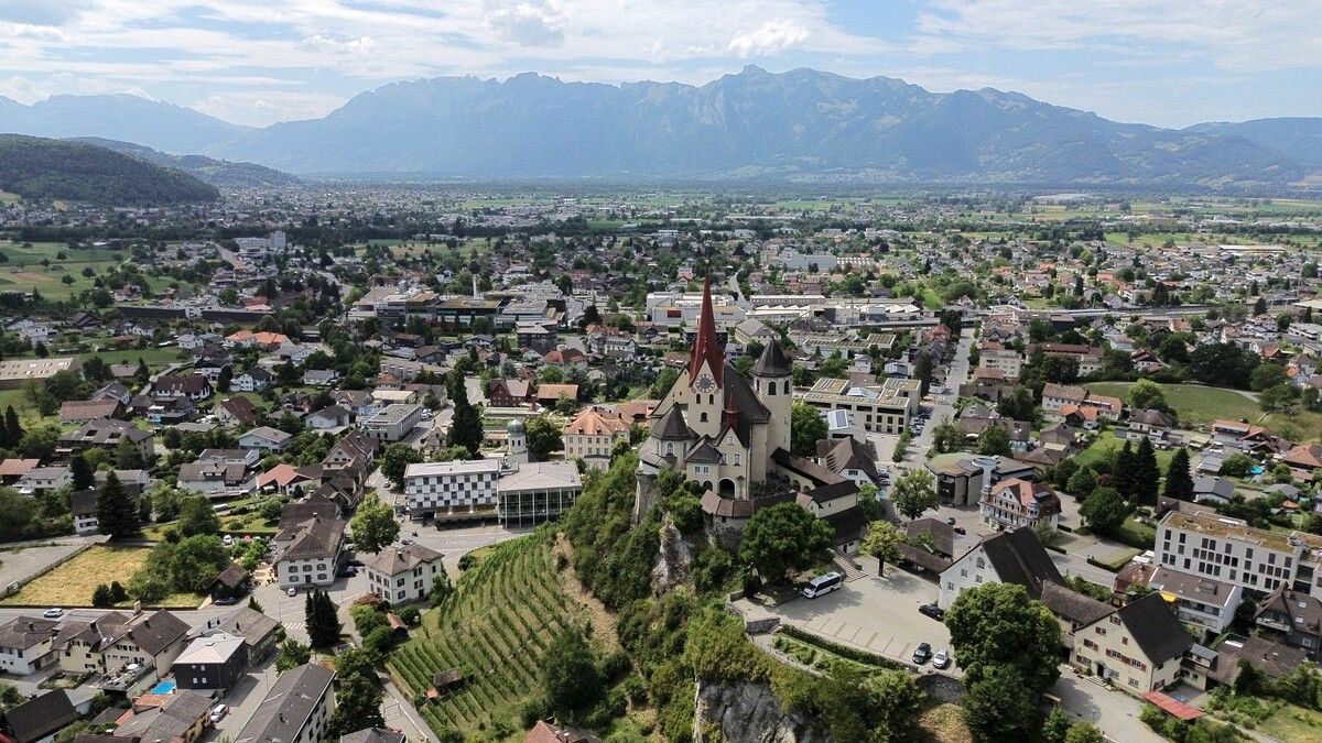 Rankweil entwickelt sich Schritt für Schritt – mit Fachleuten und mit den Bürgern. Das räumliche Ortskernentwicklungsprogramm bildet dabei die Grundlage. ⇒Bernd Oswald