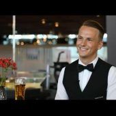 Vom Croupier zum Religionslehrer