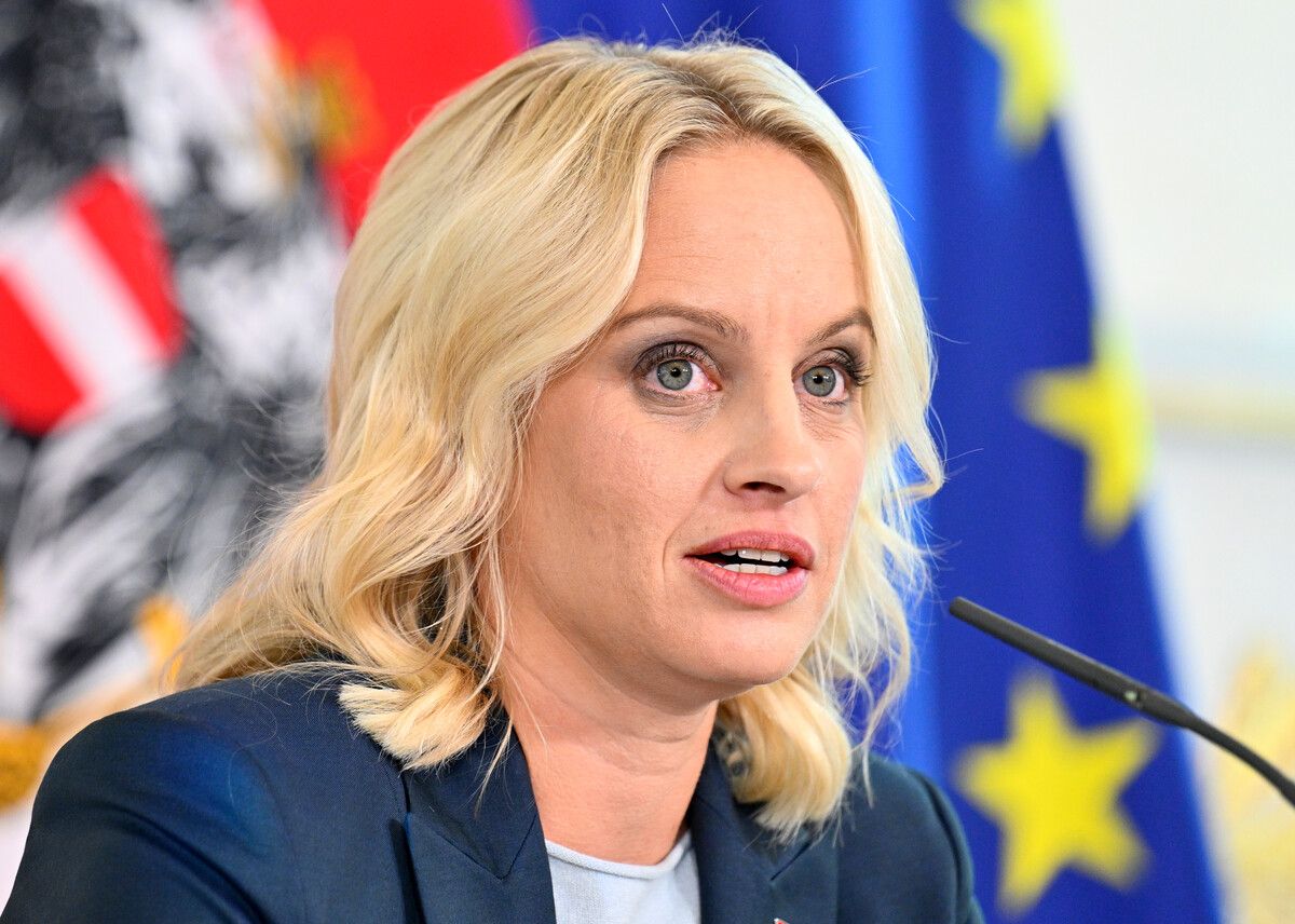 Sportstaatssekretärin Michaela Schmidt ist für eine lückenlose Aufklärung der Causa „Kriminalfall SCR Altach“.⇒apa