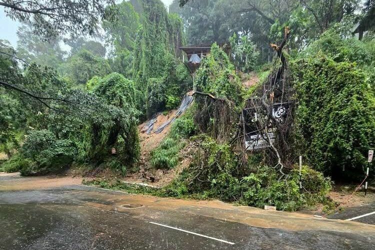 Sri Lanka wurde schwer von dem Zyklon Ende November getroffen. In vielen Teilen herrscht große Verwüstung. ⇒Simon (4)
