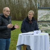 Aktivisten-Hand auf S18-Grund