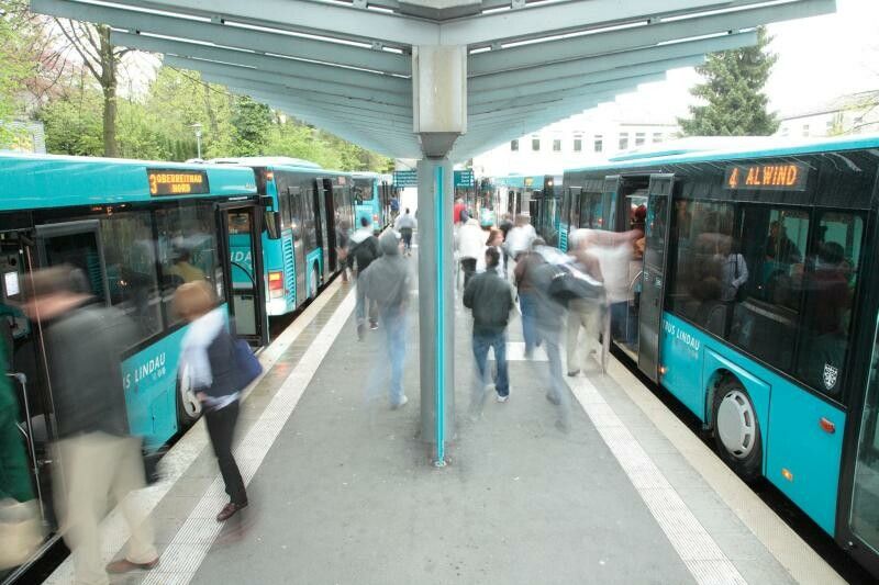 Tatort der brutalen Auseinandersetzung war der Zentralumsteigeplatz (ZUP) beim Busbahnhof Lindau.⇒ Stadtwerke Lindau