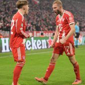 Bayern jubelt bei Davies-Comeback