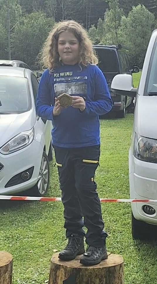 Traumwetter, starke Leistungen und Top-Platzierungen: Erfolgreiches Turnierwochenende am Ritten. ⇒Jagdbogenverein Meiningen