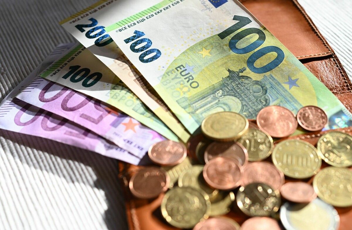 Um die alte Politikerpension ist eine neue Debatte entbrannt. ⇒APA/Gindl