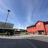 Weihnachts-Verwunderung Bahnhof Dornbirn