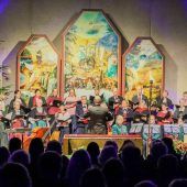 Trachtengruppe lud zum Adventkonzert