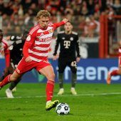 Die Bayern zittern sich ins Viertelfinale