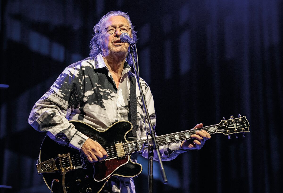 Am 2. Oktober gastiert Peter Cornelius mit Band im Festspielhaus.⇒ Alexander Mueller