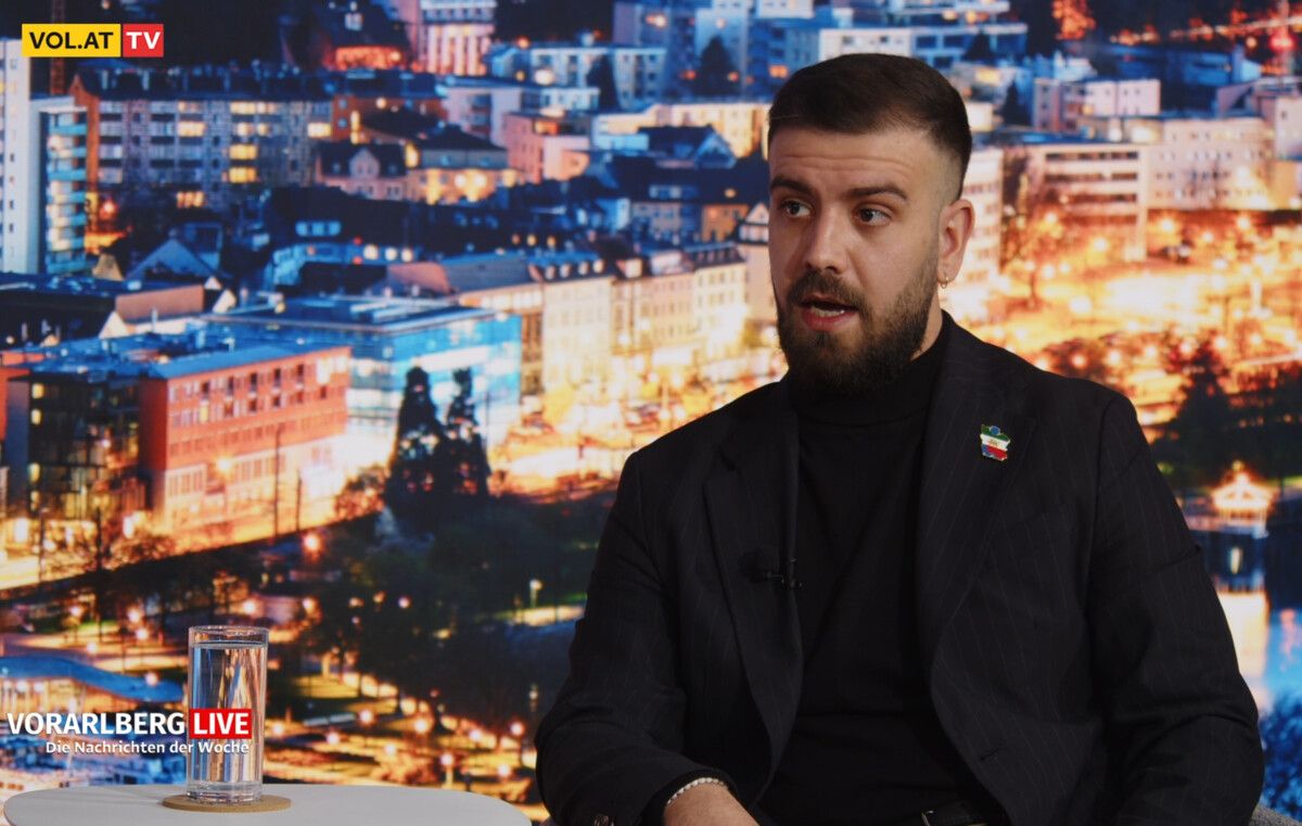 Benjamin Davoodi setzt sich für Demokratie und Menschenrechte im Iran ein. ⇒VN