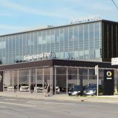 Bei Schneider Automobil läuft der Motor rund