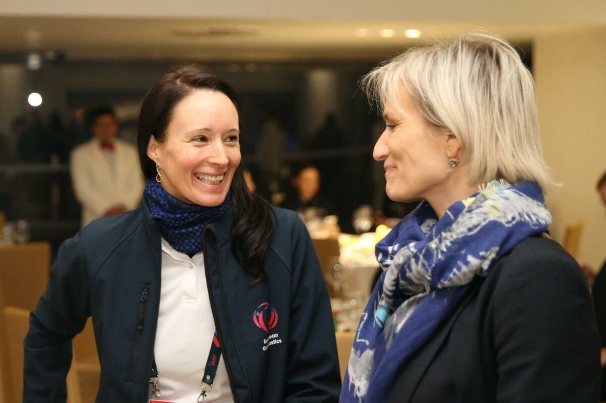 Bianca Franzoi (l.) möchte das Team-Turnen weltweit etablieren. ⇒European Gymnastics (2)