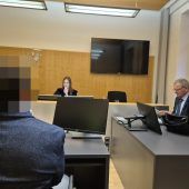 Skitourengruppe von Lawine mitgerissen