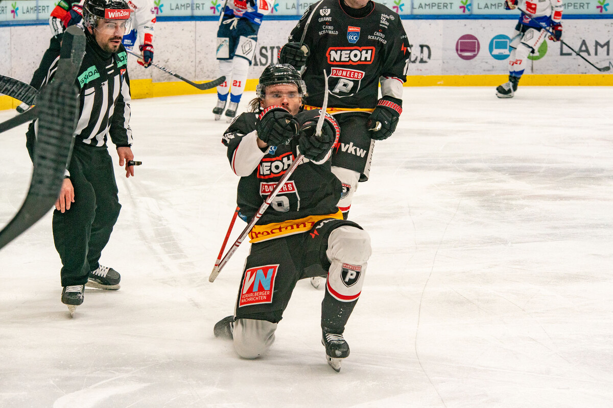 Dem pfeilschnellen Stürmer Oskar Maier gelangen gegen Innsbruck gleich zwei Treffer. ⇒PIV-Rothmund