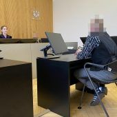 Freundin bedroht, gewürgt und verletzt