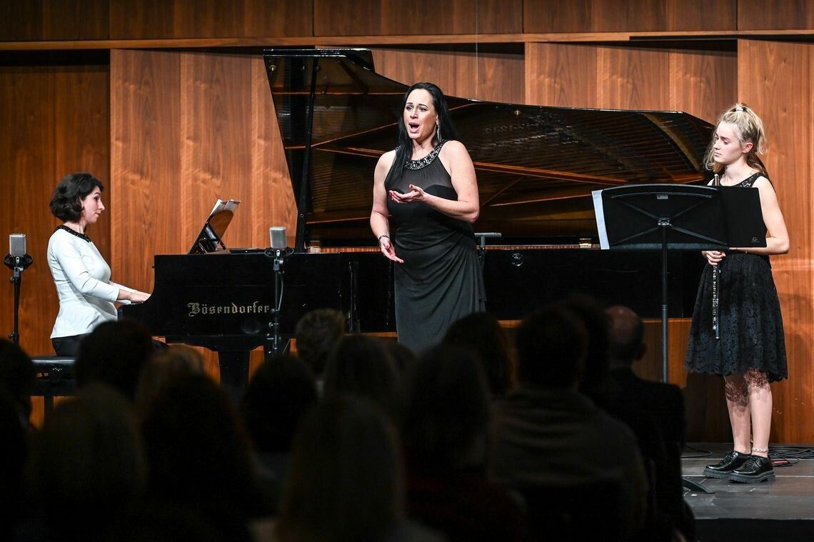 Der gesamte Erlös kommt Musikschülerinnen und Musikschülern aus sozial schwachen Familien zugute. ⇒Udo Mittelberger