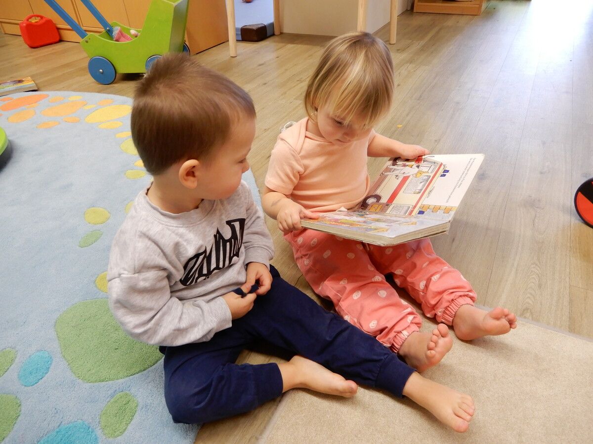 Die Betreuungseinrichtungen von Riingareia fördern Kinder liebevoll und individuell.⇒Ringareia Waldspielgruppe