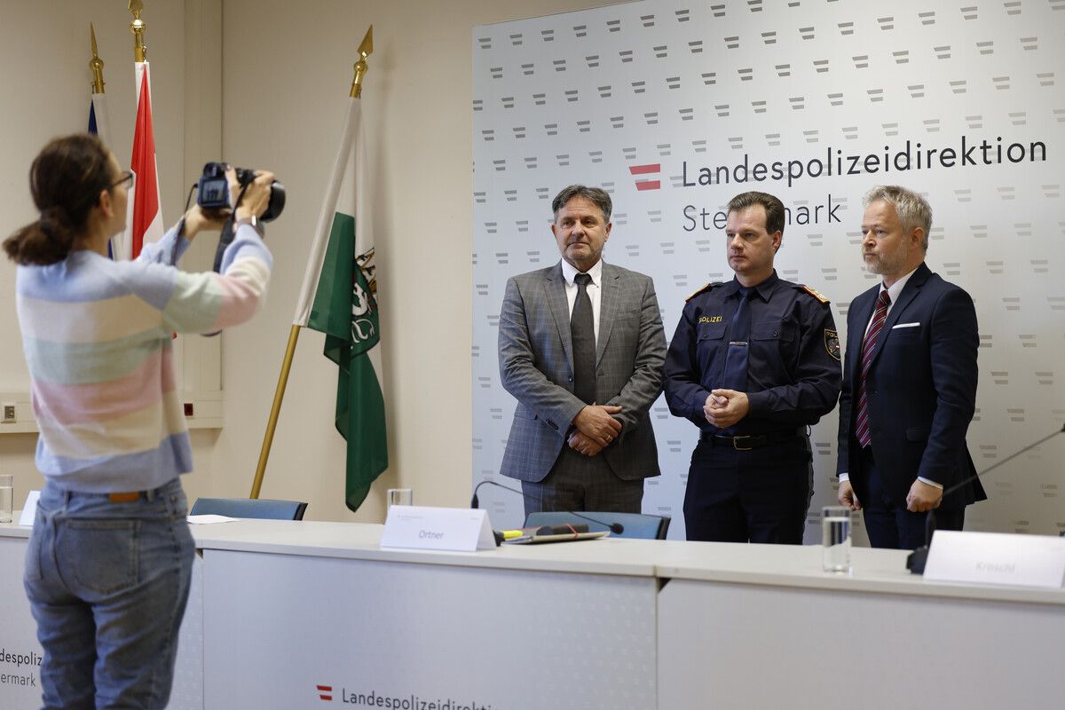 Die Ermittler im Fall der vermissten Steirerin bestätigten gestern bei einer Pressekonferenz, dass es sich bei der vergrabenen Leiche um die 34-Jährige handelt.⇒AFP