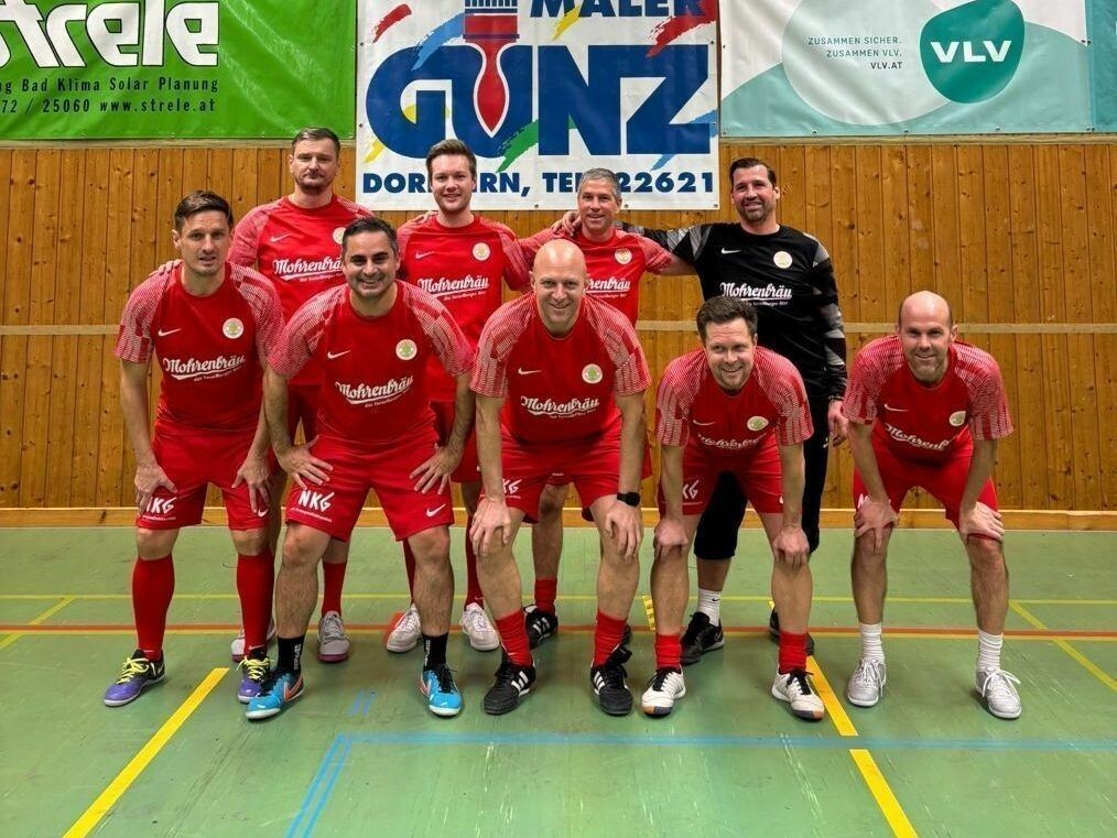 Die Gastgeber, das AH-Team des FC Dornbirn, holte sich dieses Jahr den dritten Rang beim Hallenturnier.