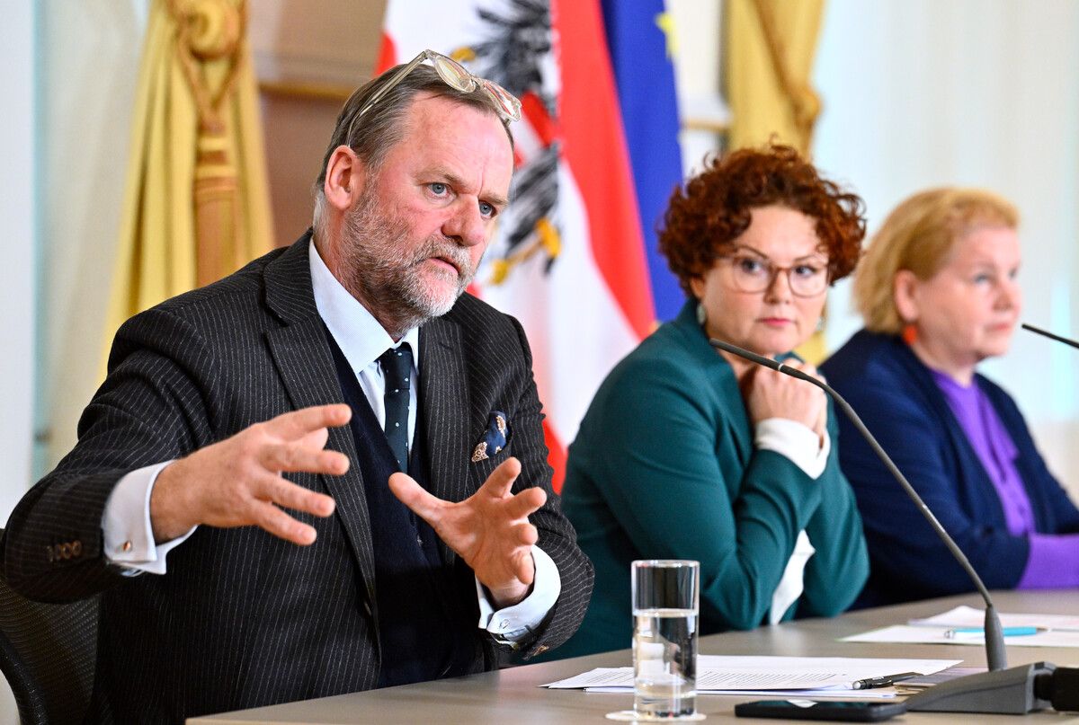 Die Staatssekretäre Josef Schellhorn (Neos) und Elisabeth Zehetner (ÖVP) stellten am Mittwoch ihre „Vision T“ für den Tourismus vor. ⇒Apa/Techt