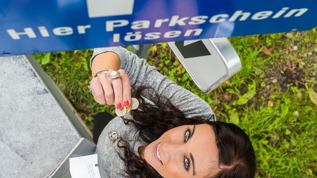 Die Tarife wurden um rund 20 Prozent erhöht. Auch Handyparken ist nun möglich. ⇒VN/Steurer