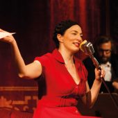 Tamara Stern gastiert als Lola Blau im Landestheater