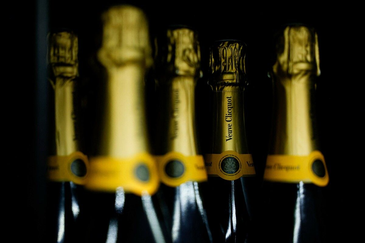 Es wurde sowohl im Handel als auch in der Gastronomie weniger konsumiert. ⇒afp