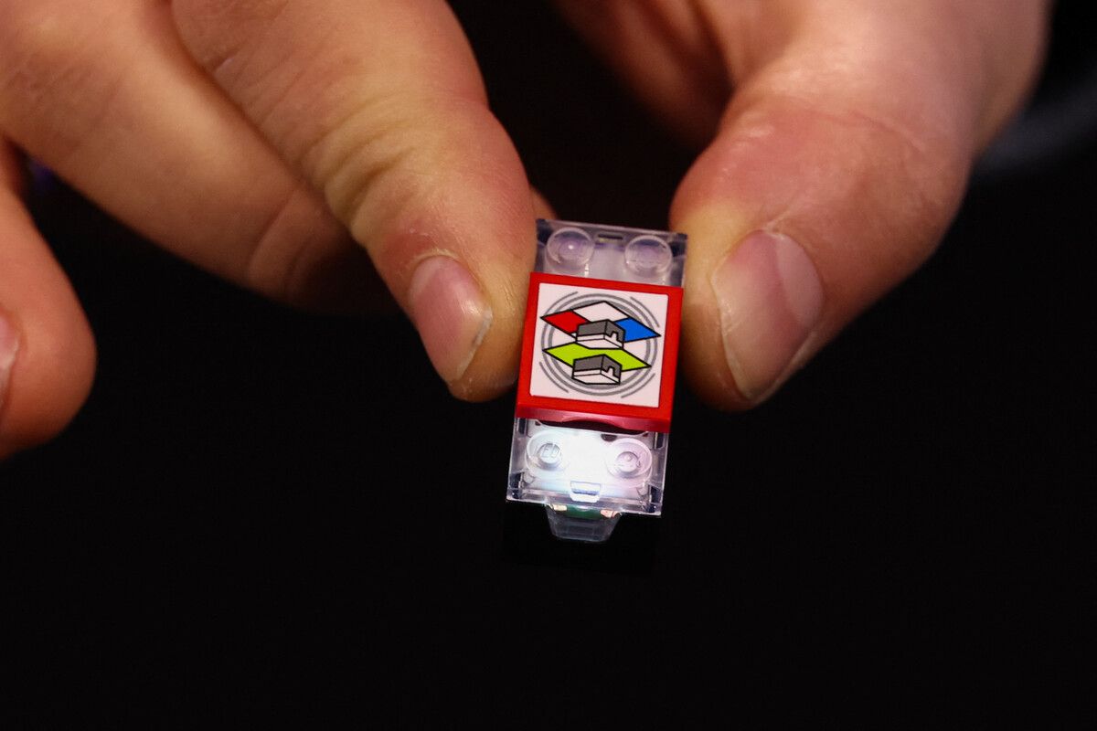 Interaktiver Lego-Stein