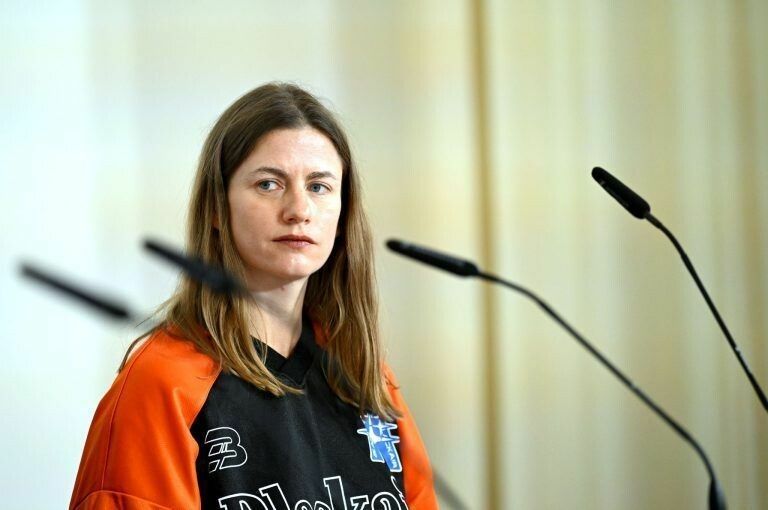 Florentina Holzinger ist bereits zum vierten Mal zu dem renommierten Theaterfestival eingeladen. ⇒APA/SCHLAGEr