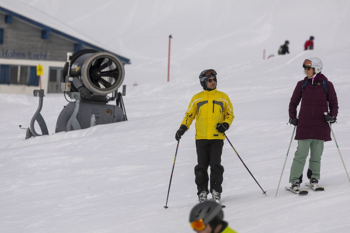 Im Skigebiet Damüls freuen sich die Besucher über gute Skiverhältnisse. ⇒VN/Paulitsch