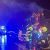 Schneepflug geriet in Flammen