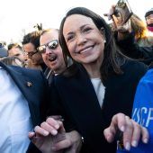 Machado übergab Trump Nobel‑Medaille