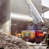 Brand von Schredderabfall bei ­Loacker Recycling